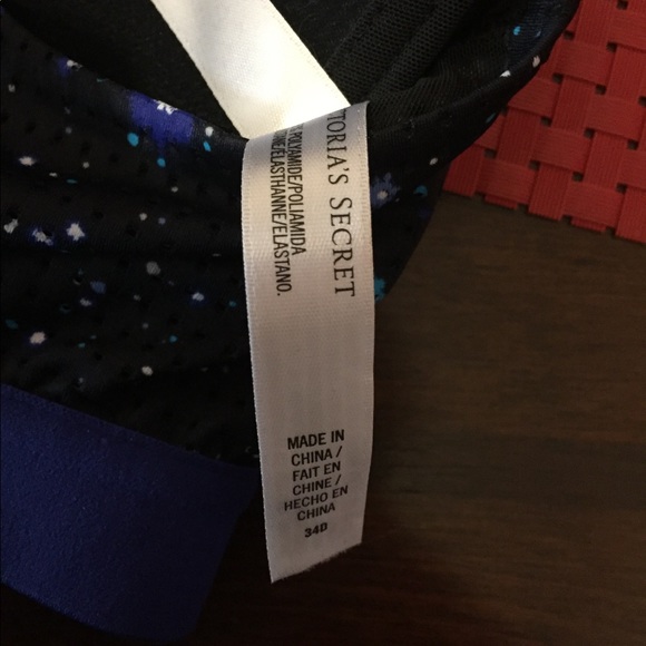 Galaxy print lightweight sports bra VS SPORT SOLD - Picture 3 of 4